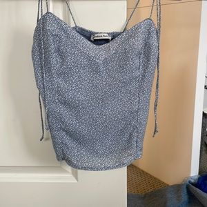 Abercrombie & Fitch floral top. ties on straps. never worn